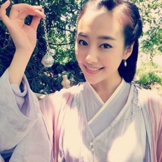 Lắc tay màu bạc 20k