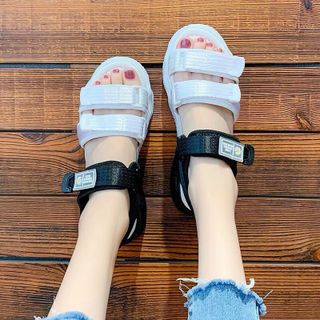 Giày sandal loang màu