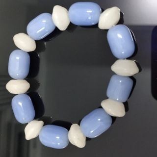 Chuỗi đeo tay hạt đá siêu đẹp rẻ