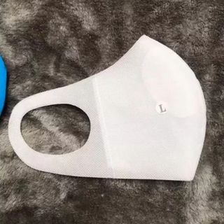Khẩu trang 3d người lớn