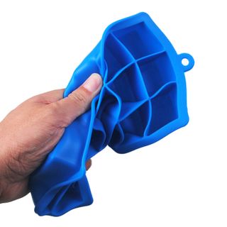 Khuôn đá silicone có nắp