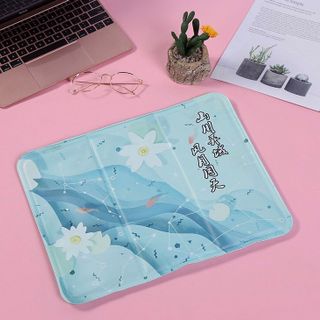 Đệm nước làm mát đa năng size 40*32 cm(giao mẫu ngẫu nhiên)