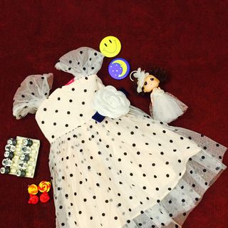 Đầm bé gái ren lưới chấm bi gắn hoa