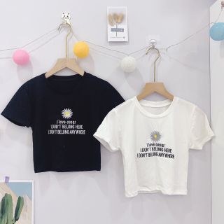 Áo croptop thêu hoa
