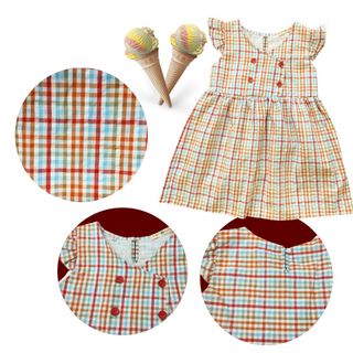 Đầm bé gái caro phối 4 nút