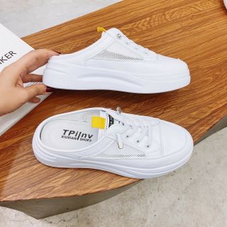 Giày Sục bata