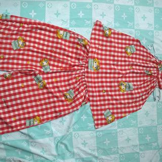 Đồ bộ ca rô;,hai kiểu; cổ yếm và mocking