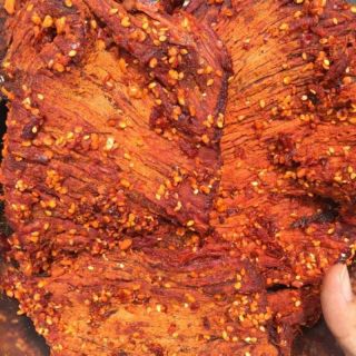 Khô bò miếng giá sỉ 200g