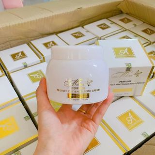 Kem body mềm cosmetic