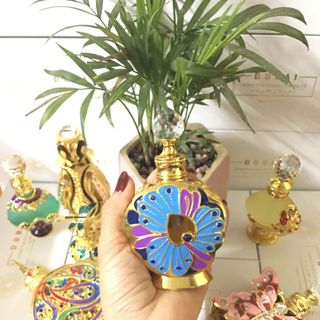 TINH DẦU DUBAI MẪU THIẾT KẾ