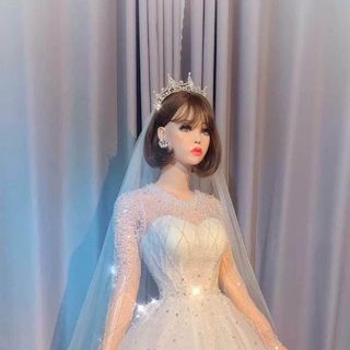 Manơcanh nữ nguyên người mặt trang điểm