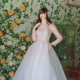 Manơcanh nữ nguyên người mặt trang điểm