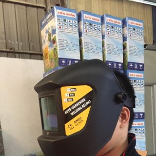 Mũ hàn điện tử cảm ứng tự động sáng tối,