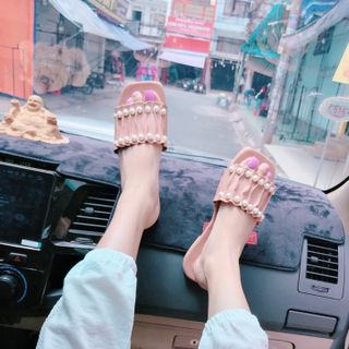 Dép da đính ngọc