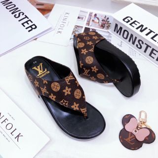 Dép kẹp đế xuồng