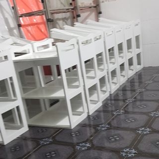 Giường massage gỗ thông