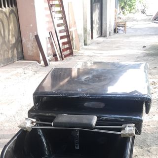 Giường massage gỗ thông