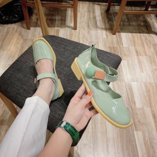 Giày sandal da bóng