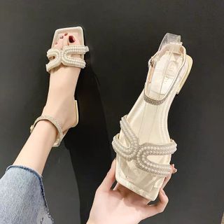 Giày sandal x Ngọc