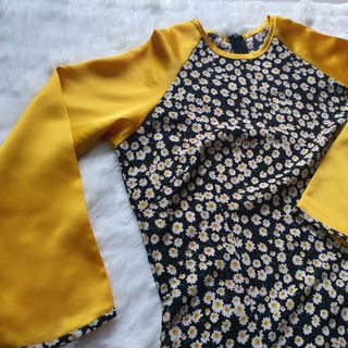 Áo dài hoa cúc phối tay cực xinh