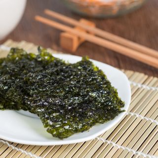 Rong biển ăn liền cuộn (kẹp) cơm Vị tự nhiên Hàn Quốc - Good&Well (03 Gói/Lốc*24/Thùng)