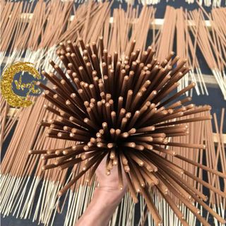 Combo 20 hộp nhang sạch Khuynh diệp Vạn Ân 38cm. Hộp 160 cây x 38cm Giá sỉ: 1.100.000đ