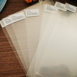 Tấm chắn giọt bắn covid