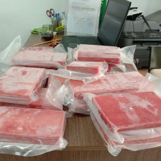 Cá ngừ cắt Saku 4A Sashimi