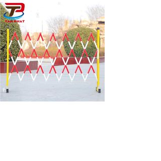 Khung hàng rào có bánh xe, rào chắn barie