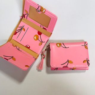 Ví nữ trái cây (quả cherry)