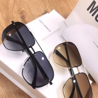 MẮT KÍNH 1722