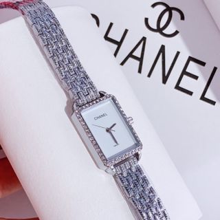 ĐỒNG HỒ C.H.A.N.E.L NỮ Mã sản phẩm: 225109