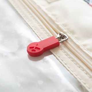 Túi Mỹ Phẩm Có Móc Treo Gấp Gọn Hoa Và Lá