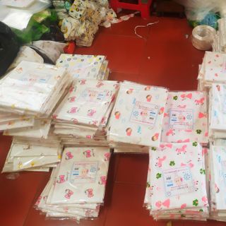 Khăn tắm xô hoa cho bé yêu