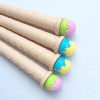 Viết hình kem mực đen