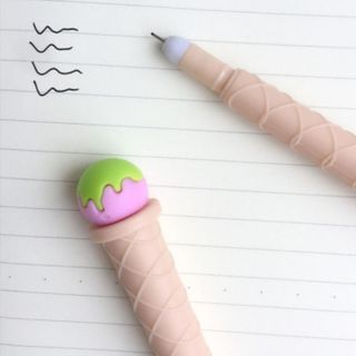 Viết hình kem mực đen