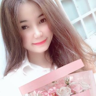 Hộp quà hoa hồng mẫu tròn có đèn