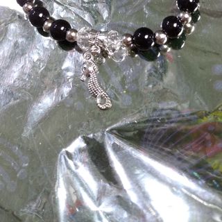 Chuỗi đá đen mix
