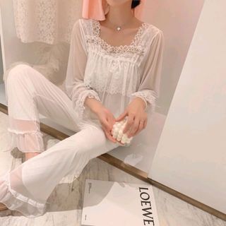 Đồ ngủ đồ mặc nhà tdqd bánh bèo cổ vuông tay bo chất voan quảng châu mềm mát
