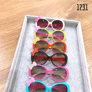 MẮT KÍNH EM BÉ 15