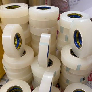 Băng keo dán nắp hộp 1p8