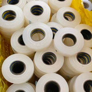 Băng keo dán nắp hộp 1p8