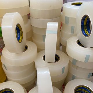 Băng keo dán nắp hộp 1p8
