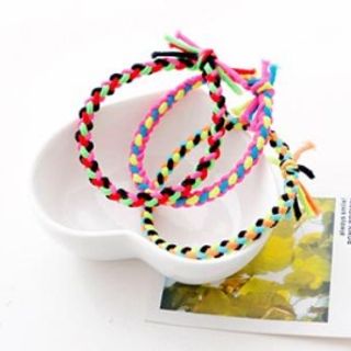 Cột tóc đủ màu sắc đẹp 1k2