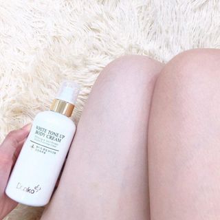 Kem dưỡng trắng da body Dr. Ako - Hàn Quốc
