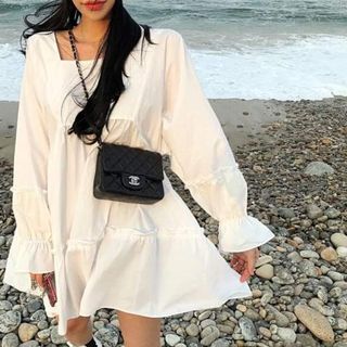 ĐẦM BABYDOLL TRẮNG CỔ VUÔNG TAY PHỒNG NƠ LƯNG