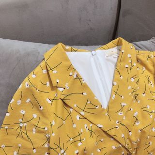 Váy Thiết kế đũi vàng