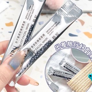 Mặt Nạ trứng cá tằm hộp 10 miếng