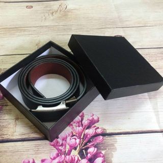 Hộp đựng dây lưng