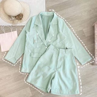 SET VEST XANH + SHORT NGỐ